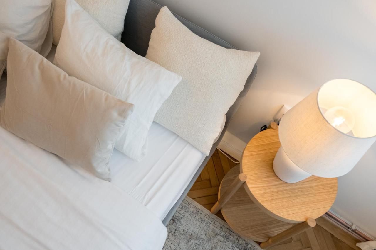 Cismigiu Serenity: 1Br Flat With Scenic Balcony Букурещ Екстериор снимка