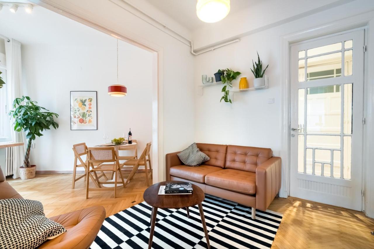Cismigiu Serenity: 1Br Flat With Scenic Balcony Букурещ Екстериор снимка
