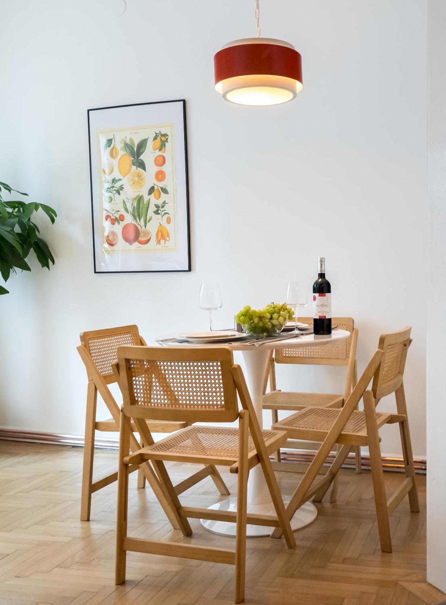 Cismigiu Serenity: 1Br Flat With Scenic Balcony Букурещ Екстериор снимка